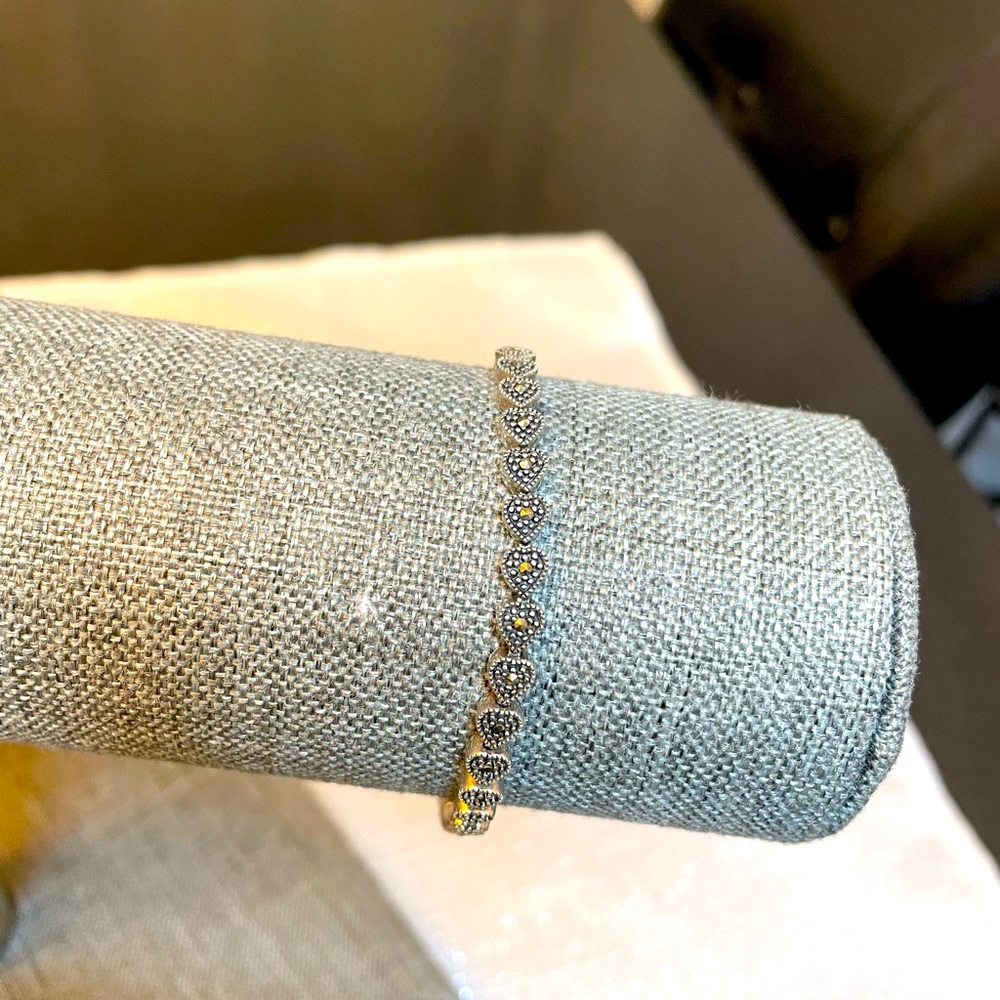 Silver plate heart tennis bracelet